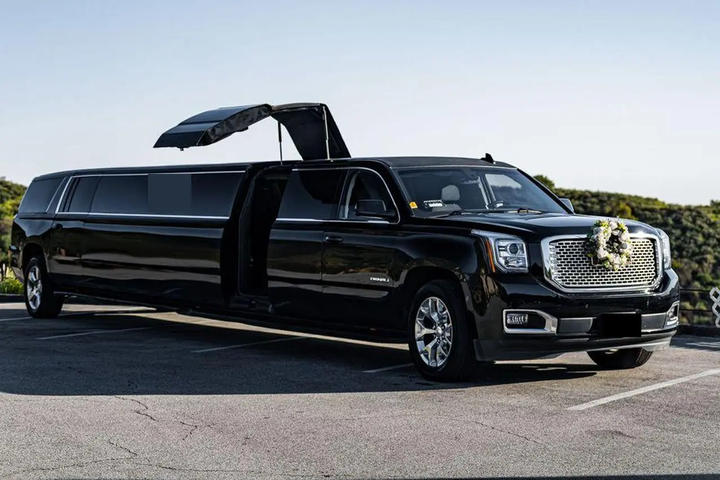 Yukon Stretcho Limo
