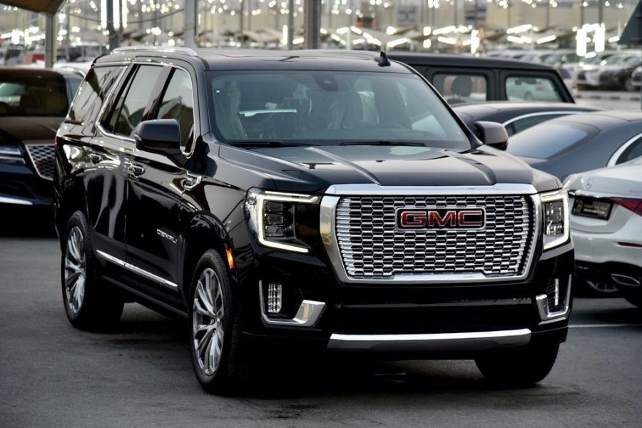 GMC Yukon Denali Chauffeur Service | Luxury SUV with Driver by RCT