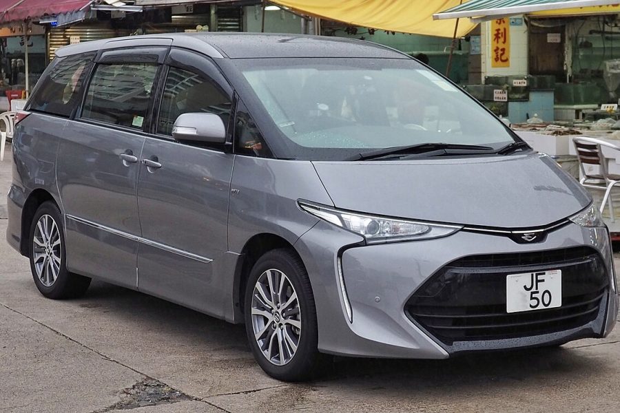 Toyota Previa Chauffeur Service | Comfortable MPV for Family & Group Travel