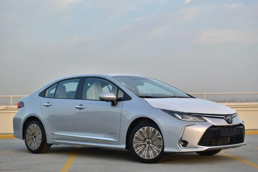 Toyota Corolla Chauffeur Service | Budget-Friendly Sedan Hire with Driver