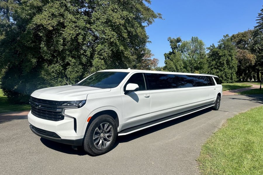 Suburban White Limousine Hire | Luxury Chauffeur Limo Service