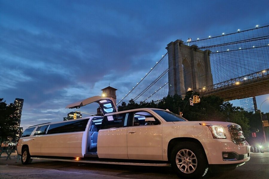 Yukon Stretch Limousine Chauffeur Service | Luxury Limo Hire